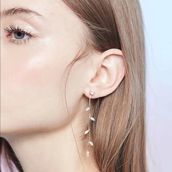 Rhinestone Leaf Drop Earrings - Picture 2 of 5